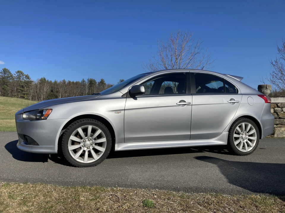 2011 Mitsubishi Lancer 9th Gen - Image 13 of 31