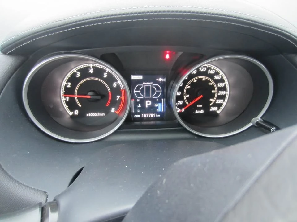 2011 Mitsubishi Outlander - Image 6 of 11