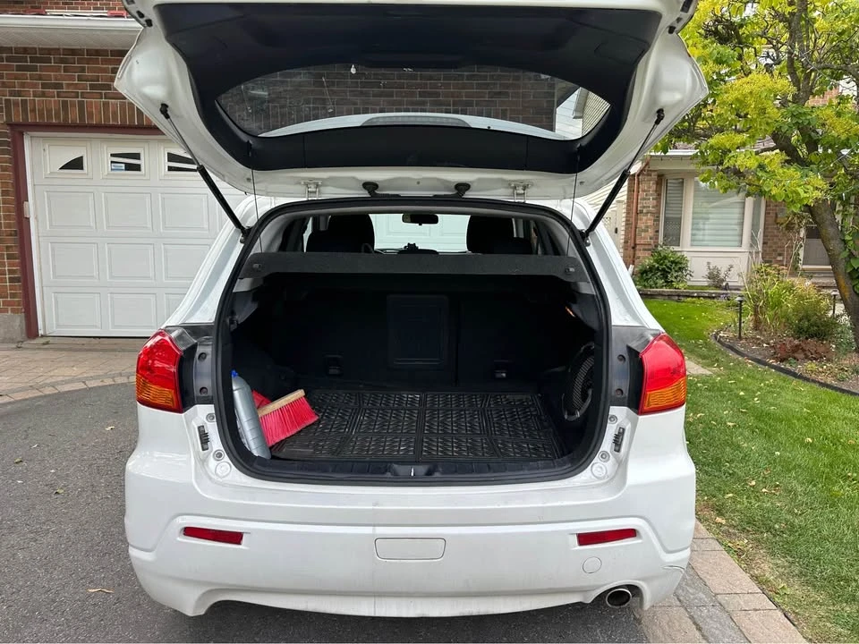 2011 Mitsubishi RVR - Image 7 of 13
