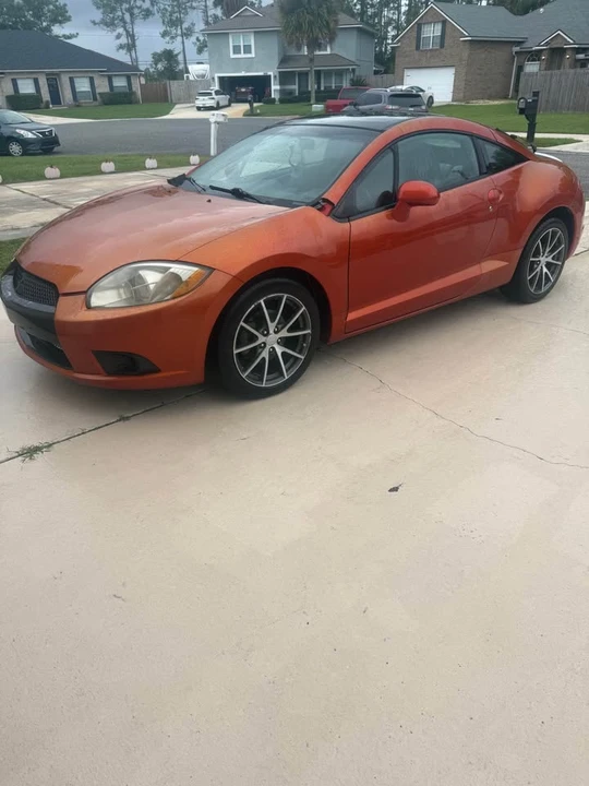 2011 Mitsubishi Eclipse 4th Gen - Image 2 of 3