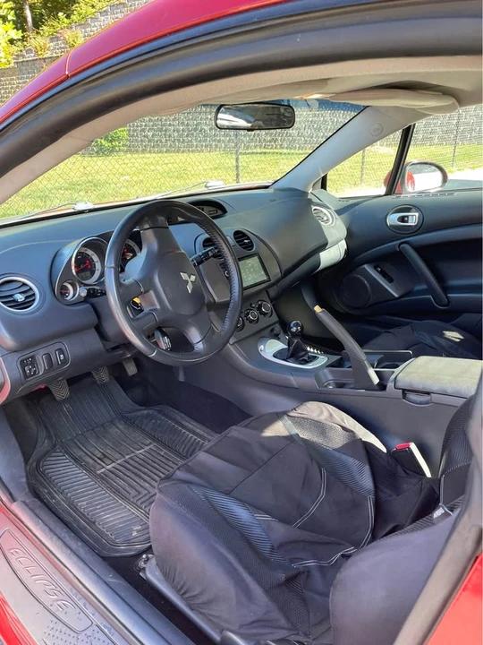 2011 Mitsubishi Eclipse 4th Gen - Image 4 of 8