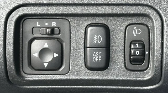 2011 Mitsubishi Eclipse 4th Gen - Image 19 of 20