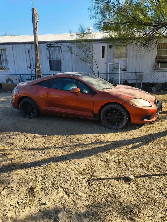 2011 Mitsubishi Eclipse 4th Gen - Image 2 of 2