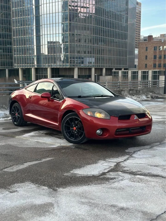 2011 Mitsubishi Eclipse 4th Gen - Image 2 of 10