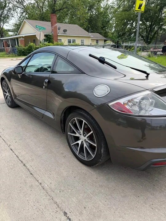2011 Mitsubishi Eclipse 4th Gen - Image 3 of 10