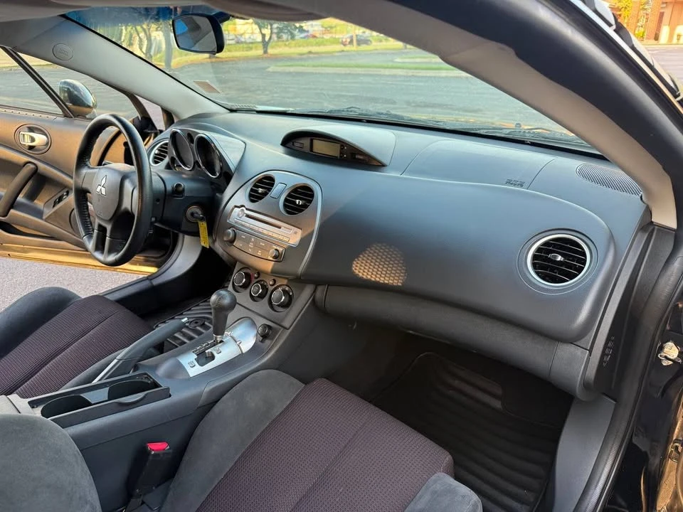 2011 Mitsubishi Eclipse 4th Gen - Image 14 of 20
