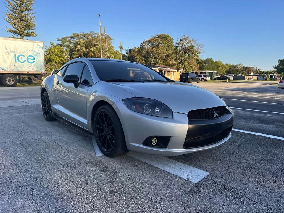 2011 Mitsubishi Eclipse 4th Gen - Image 3 of 14