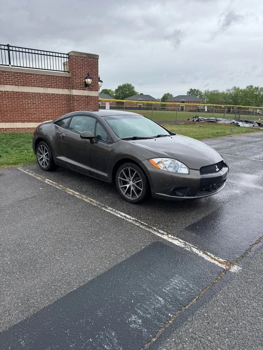 2011 Mitsubishi Eclipse 4th Gen - Image 2 of 8