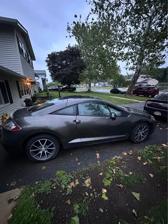 2011 Mitsubishi Eclipse 4th Gen - Image 6 of 8