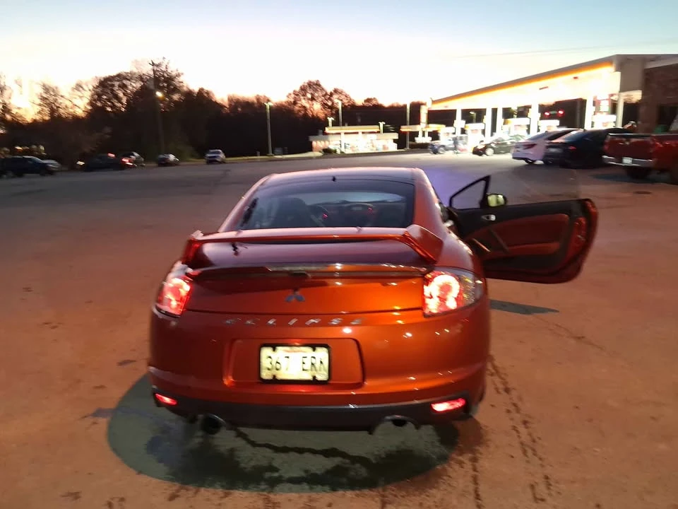 2011 Mitsubishi Eclipse 4th Gen - Image 10 of 16