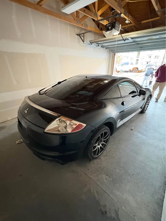 2011 Mitsubishi Eclipse 4th Gen - Image 2 of 4