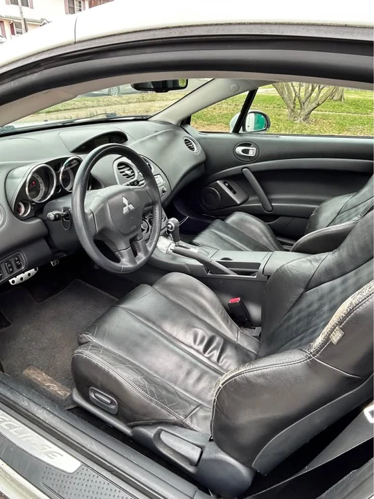 2011 Mitsubishi Eclipse 4th Gen - Image 12 of 19