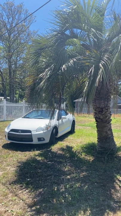 2011 Mitsubishi Eclipse 4th Gen - Image 2 of 5