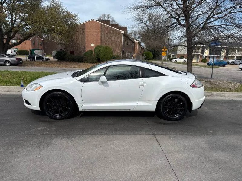 2011 Mitsubishi Eclipse 4th Gen - Image 2 of 15
