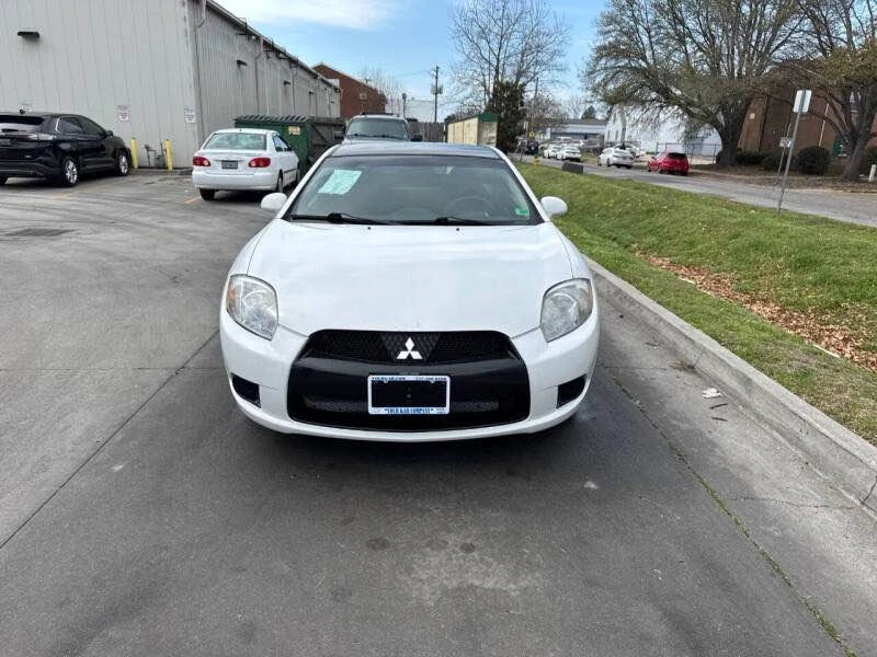 2011 Mitsubishi Eclipse 4th Gen - Image 4 of 15