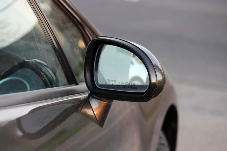 2011 Mitsubishi Eclipse 4th Gen - Image 12 of 19