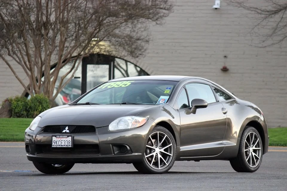 2011 Mitsubishi Eclipse 4th Gen - Image 2 of 19
