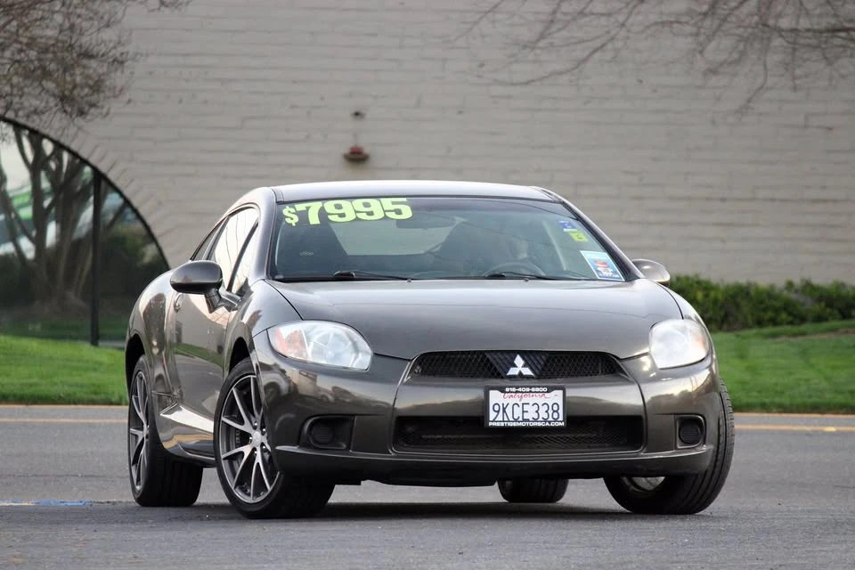 2011 Mitsubishi Eclipse 4th Gen - Image 3 of 19