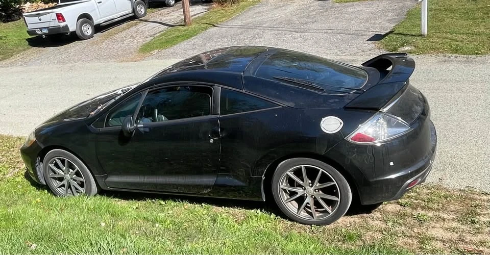 2011 Mitsubishi Eclipse 4th Gen - Image 2 of 4