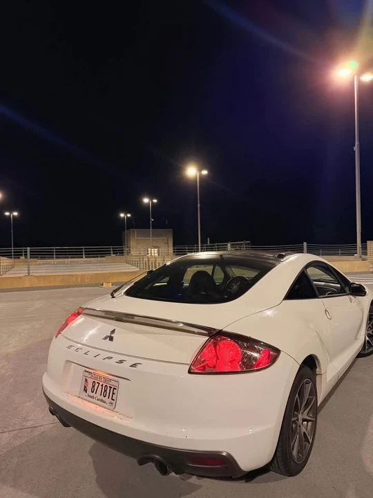 2011 Mitsubishi Eclipse 4th Gen - Image 3 of 4