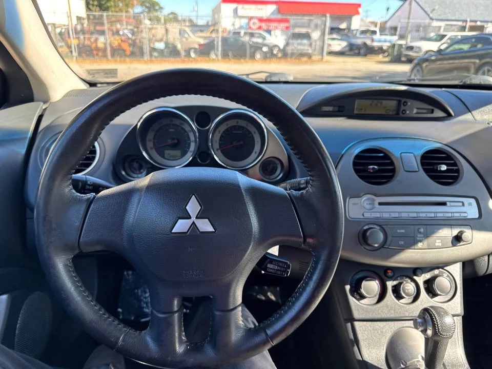 2011 Mitsubishi Eclipse 4th Gen - Image 17 of 20