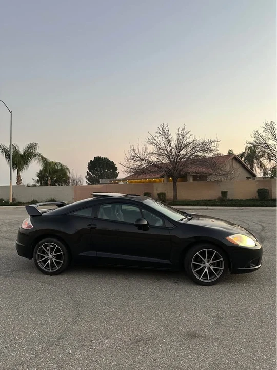 2011 Mitsubishi Eclipse 4th Gen - Image 6 of 13
