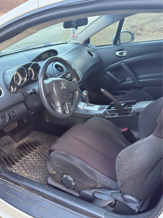 2011 Mitsubishi Eclipse 4th Gen - Image 3 of 8