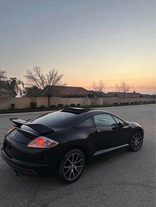 2011 Mitsubishi Eclipse 4th Gen - Image 5 of 13