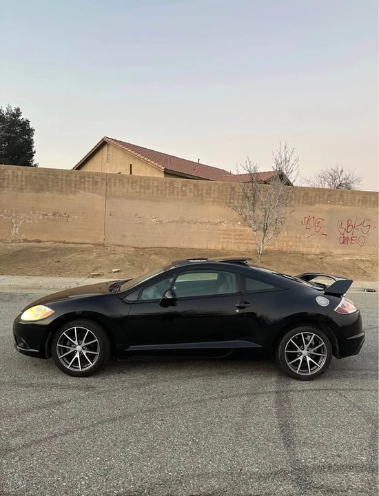 2011 Mitsubishi Eclipse 4th Gen - Image 3 of 13