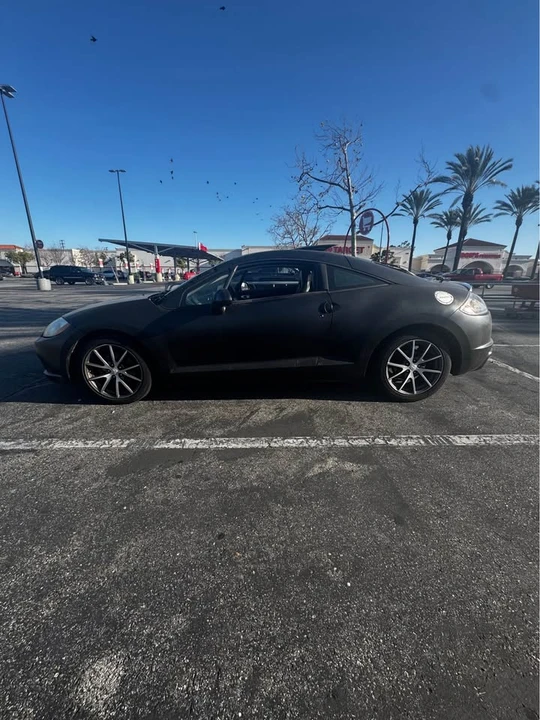 2011 Mitsubishi Eclipse 4th Gen - Image 2 of 12