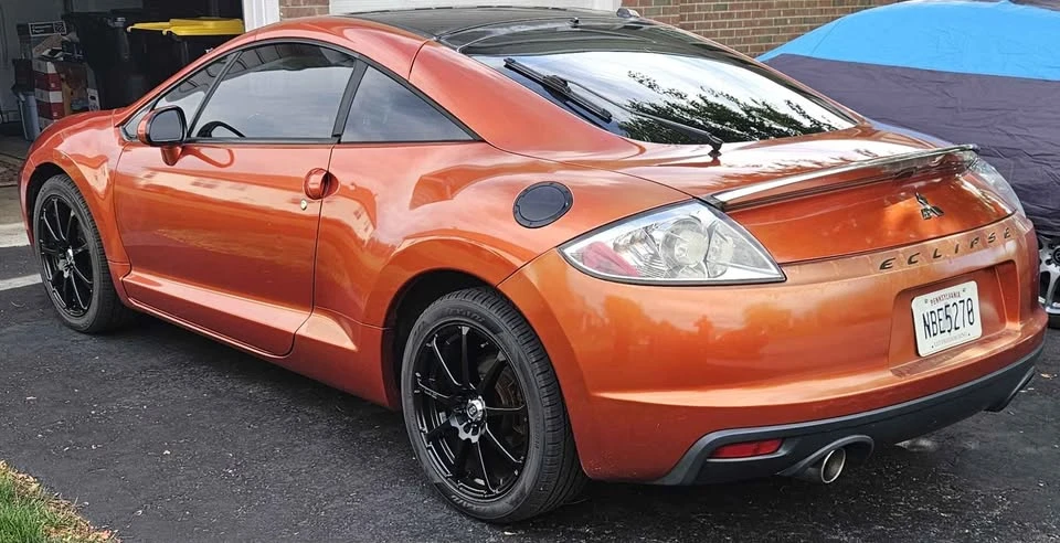 2011 Mitsubishi Eclipse 4th Gen - Image 4 of 11