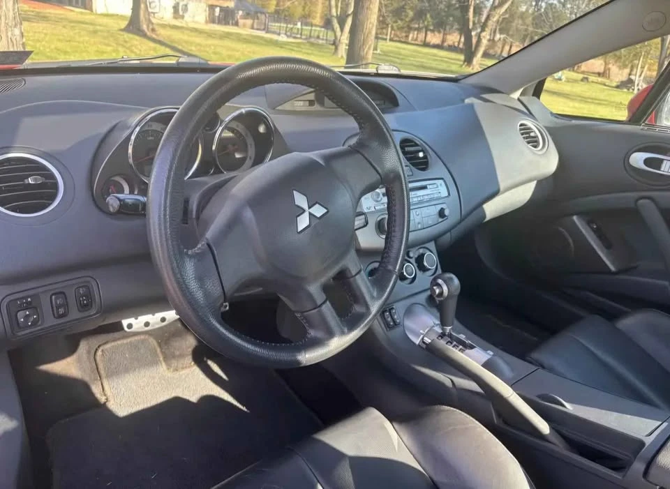 2011 Mitsubishi Eclipse 4th Gen - Image 8 of 11
