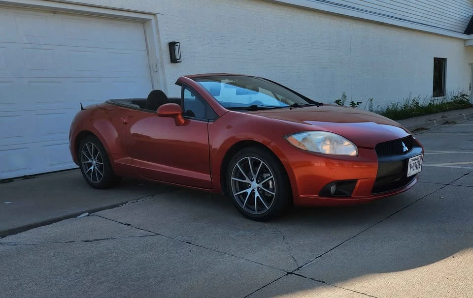 2011 Mitsubishi Eclipse 4th Gen - Image 3 of 12