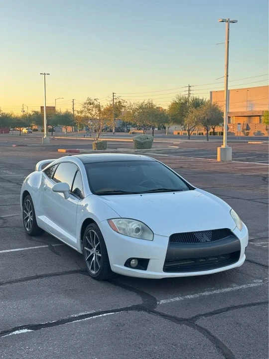 2011 Mitsubishi Eclipse 4th Gen - Image 3 of 11