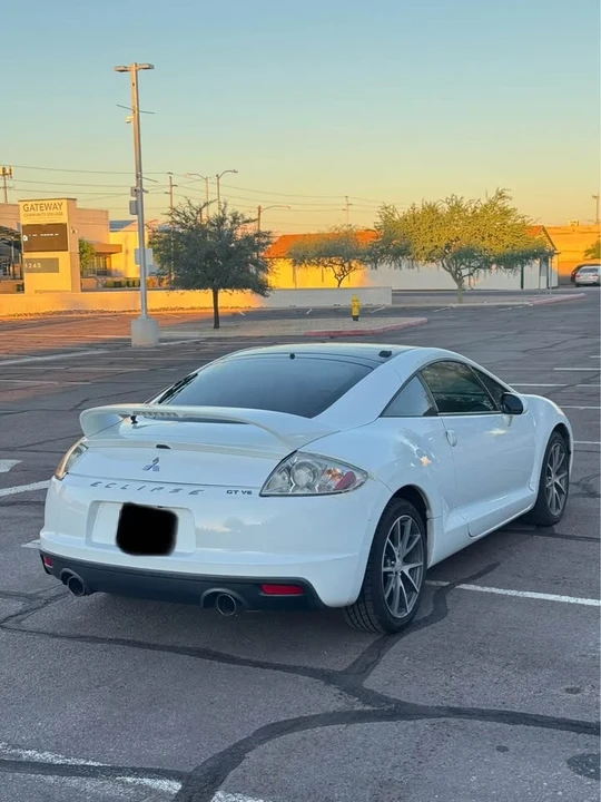 2011 Mitsubishi Eclipse 4th Gen - Image 4 of 11