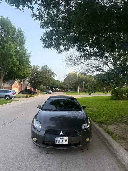 2011 Mitsubishi Eclipse 4th Gen - Image 2 of 15