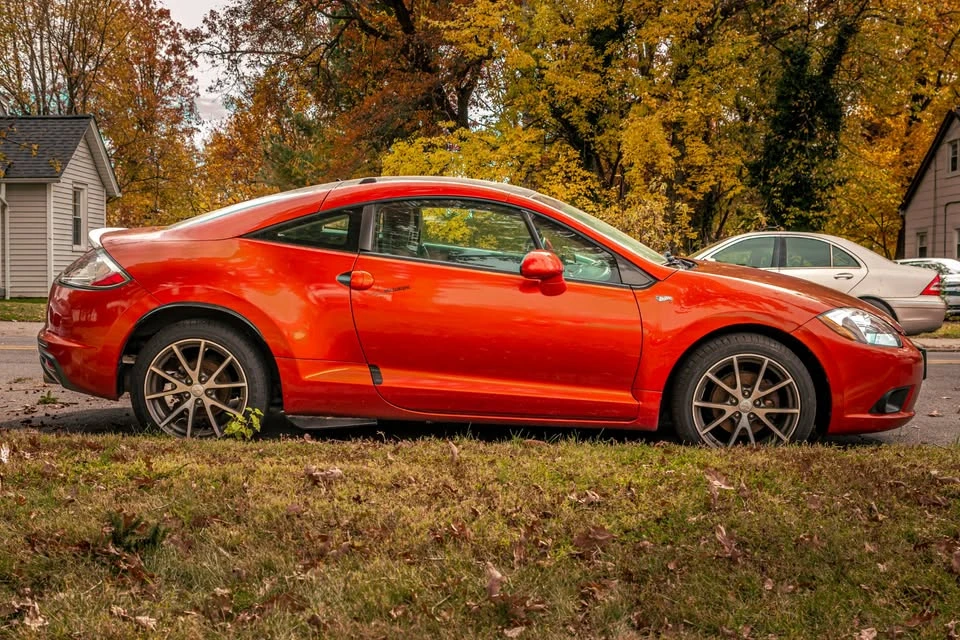 2011 Mitsubishi Eclipse 4th Gen - Image 3 of 16