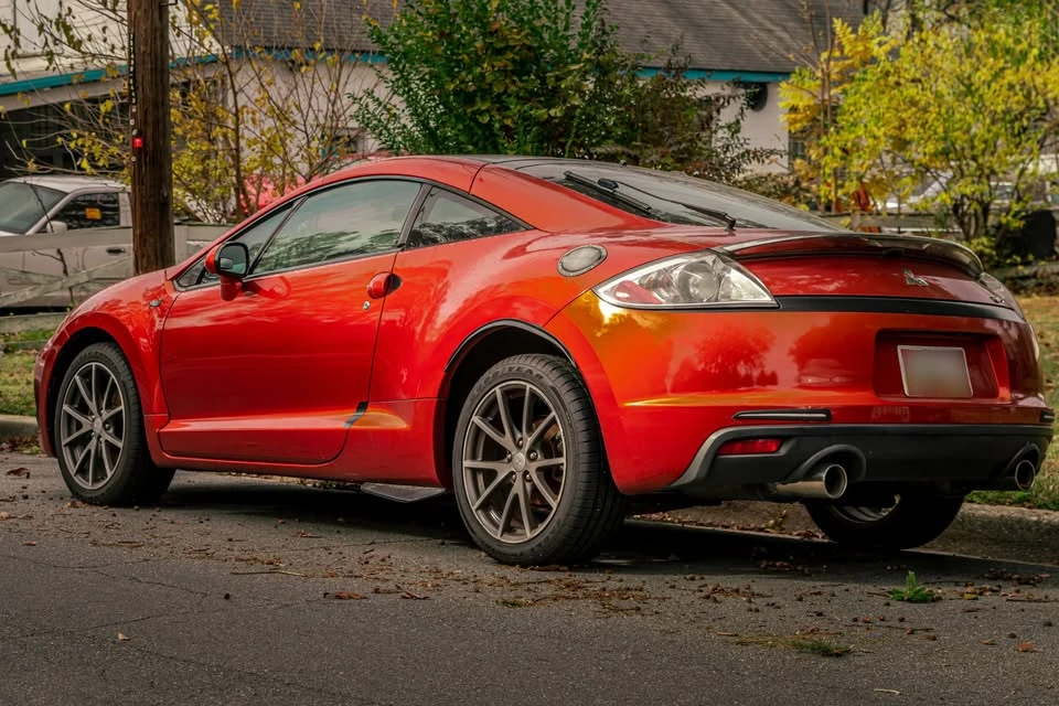 2011 Mitsubishi Eclipse 4th Gen - Image 2 of 16