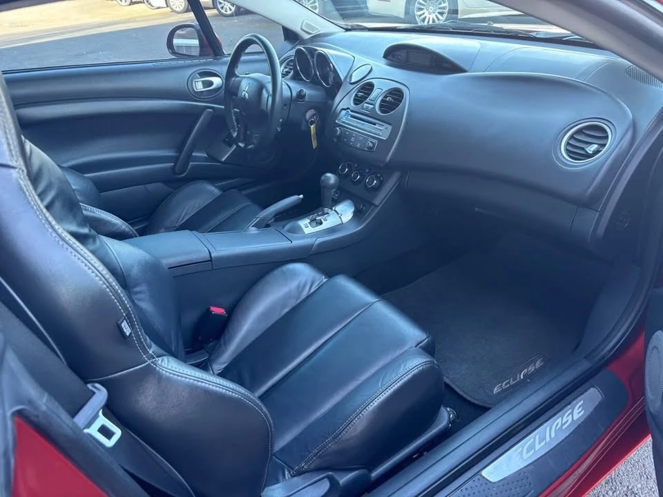 2011 Mitsubishi Eclipse 4th Gen - Image 14 of 17