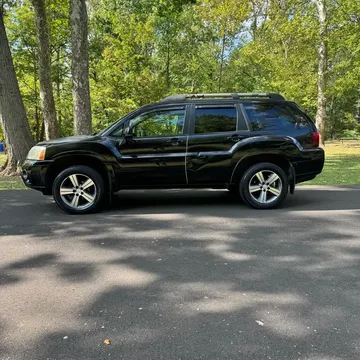 2011 Mitsubishi Endeavor SE