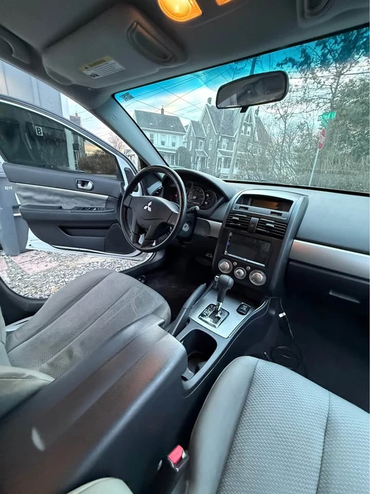2011 Mitsubishi Galant 9th Gen - Image 6 of 19
