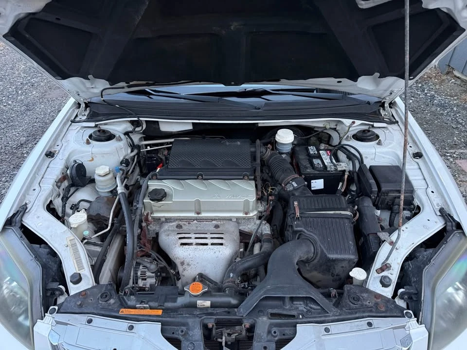 2011 Mitsubishi Galant 9th Gen - Image 13 of 19
