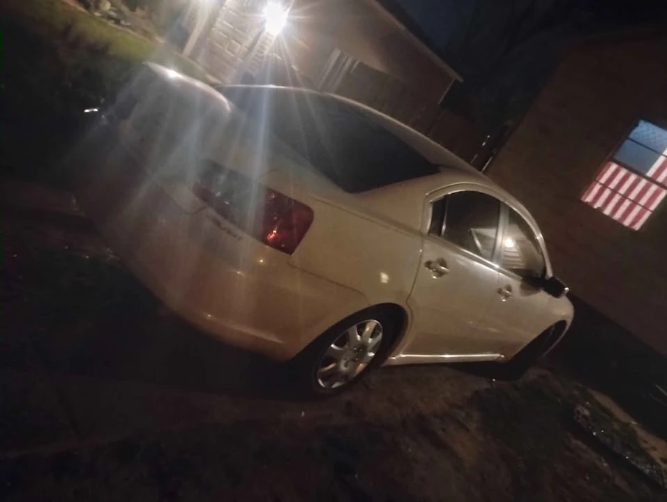 2011 Mitsubishi Galant 9th Gen - Image 2 of 7