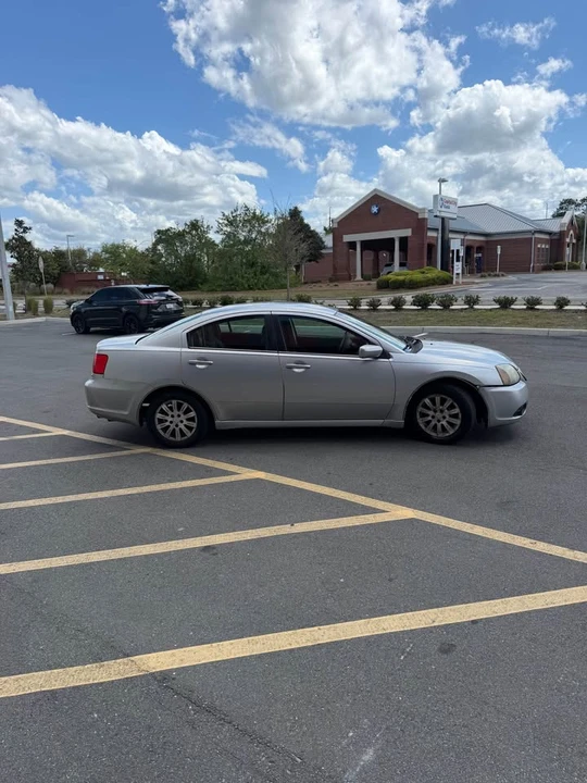 2011 Mitsubishi Galant 9th Gen - Image 5 of 12