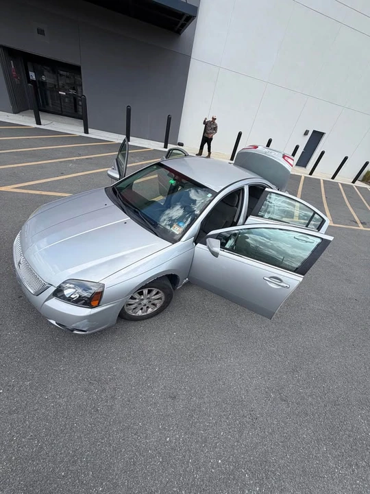 2011 Mitsubishi Galant 9th Gen - Image 8 of 12