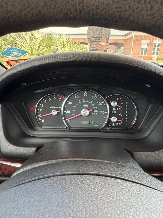 2011 Mitsubishi Galant 9th Gen - Image 11 of 12