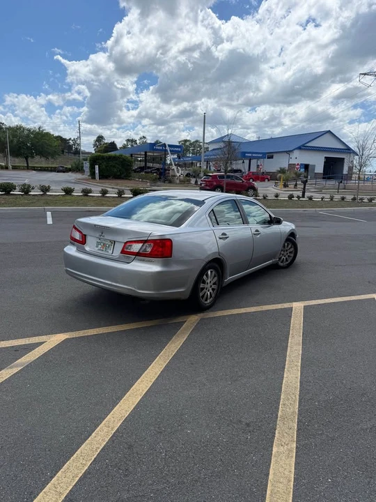 2011 Mitsubishi Galant 9th Gen - Image 4 of 12