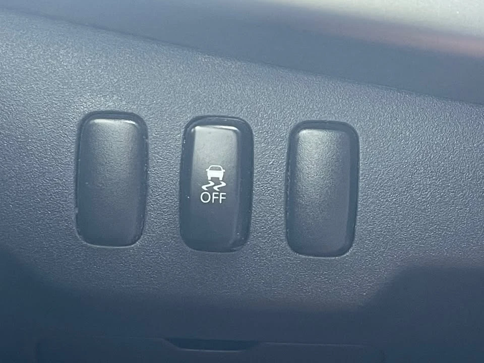 2011 Mitsubishi Lancer 8th Gen - Image 9 of 15