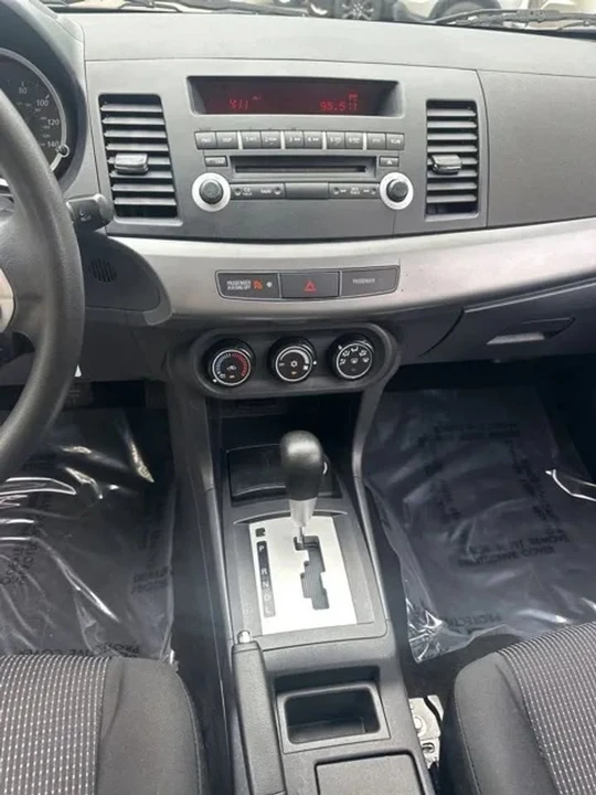 2011 Mitsubishi Lancer 8th Gen - Image 6 of 8