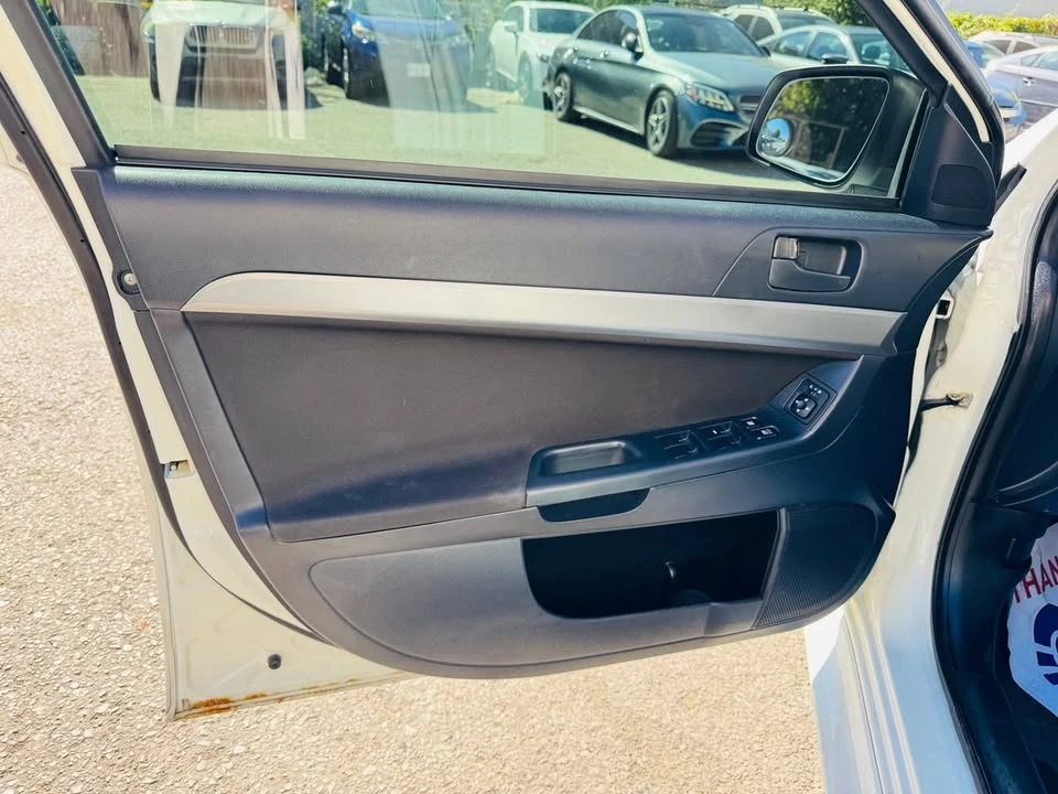 2011 Mitsubishi Lancer 9th Gen - Image 16 of 20
